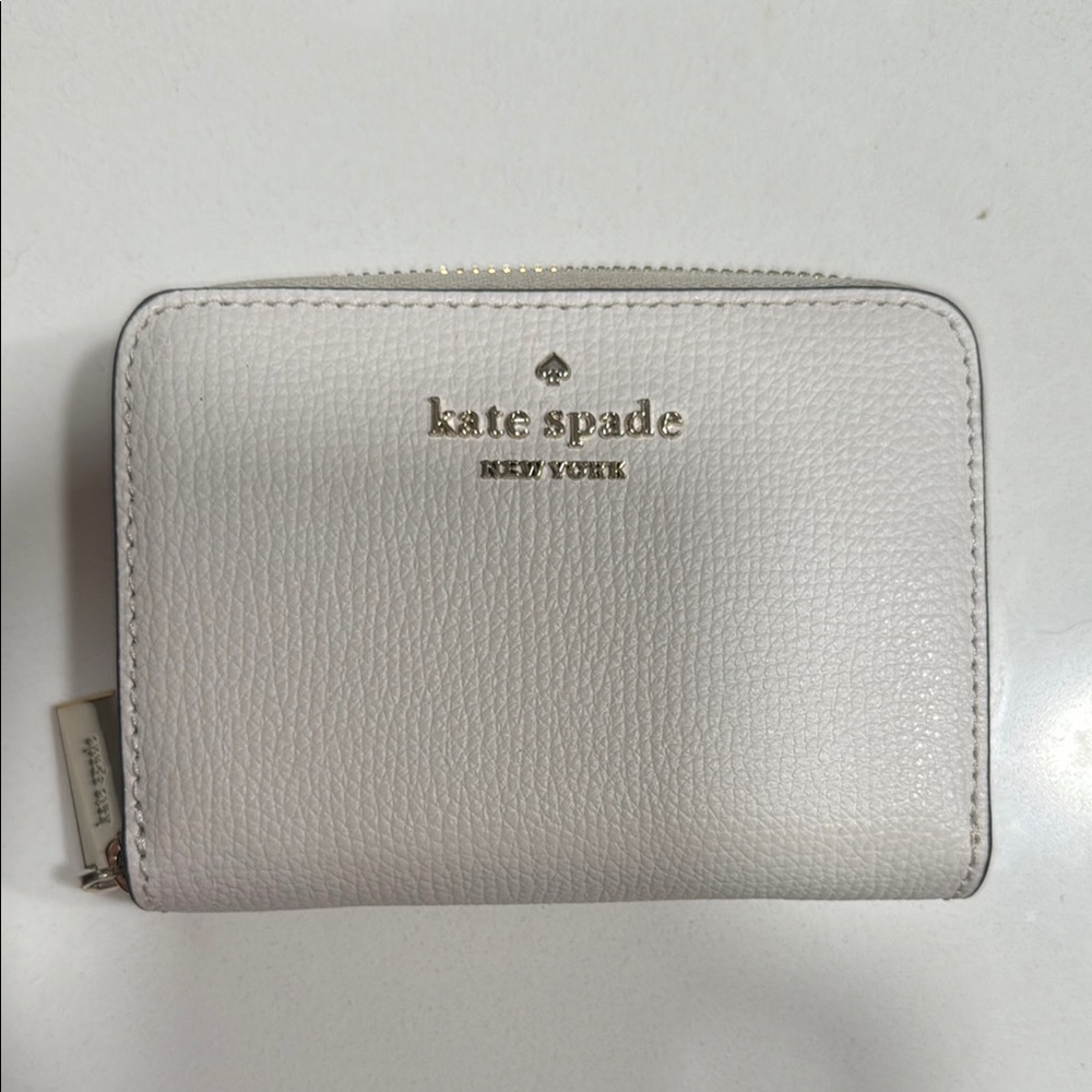 Kate spade zip wallet